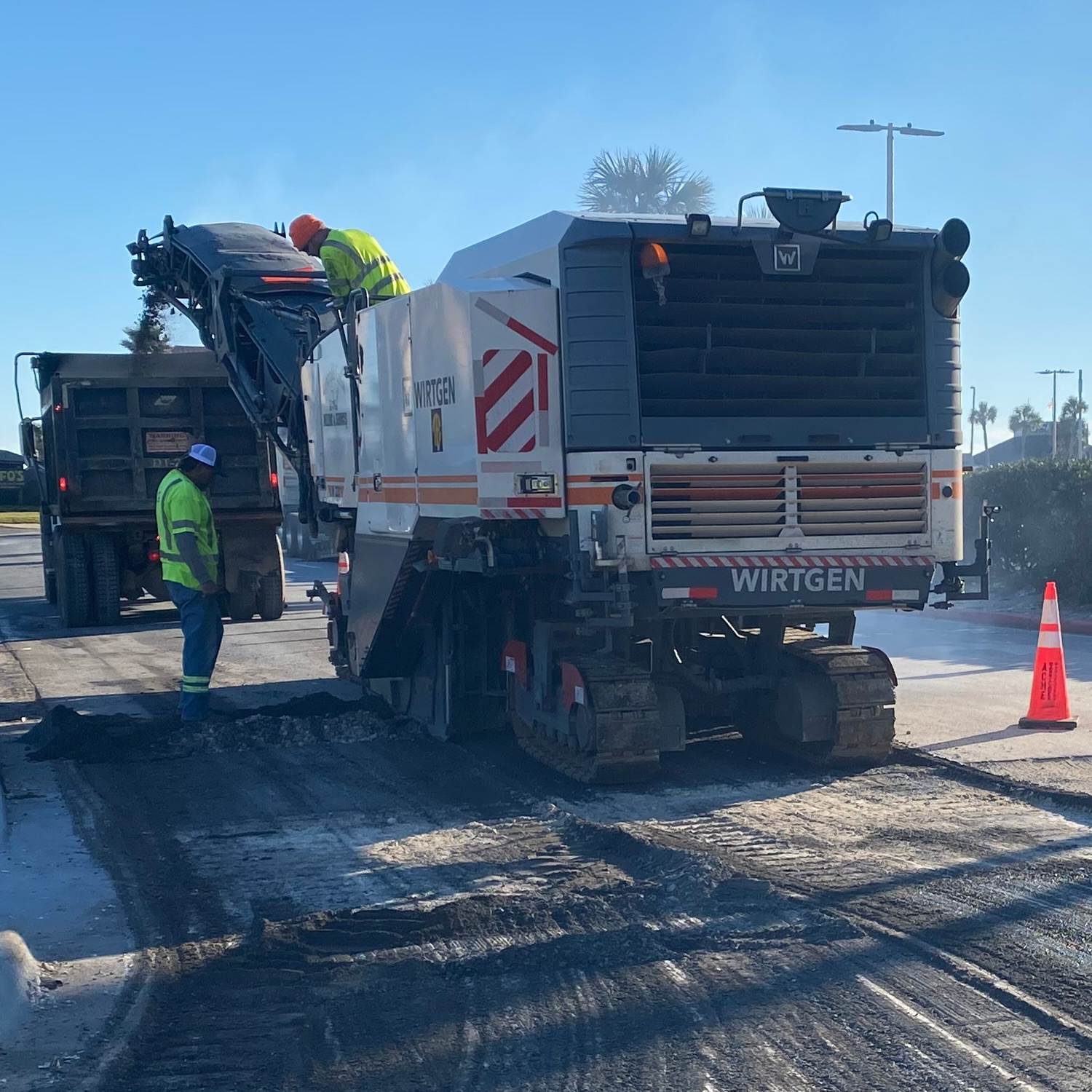 chavers construction asphalt milling near pensacola beach florida