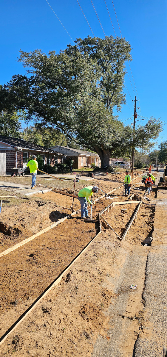 services/concrete/sidewalk/chavers_construction_sidewalk_belair_rd_p2.jpg