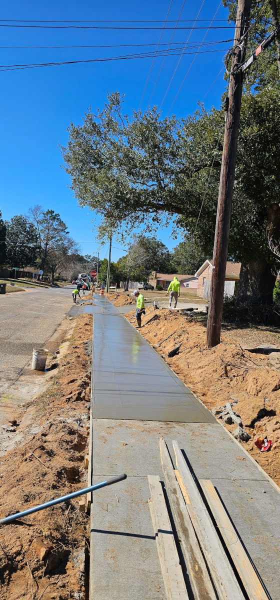 services/concrete/sidewalk/chavers_construction_sidewalk_belair_rd_p4.jpg